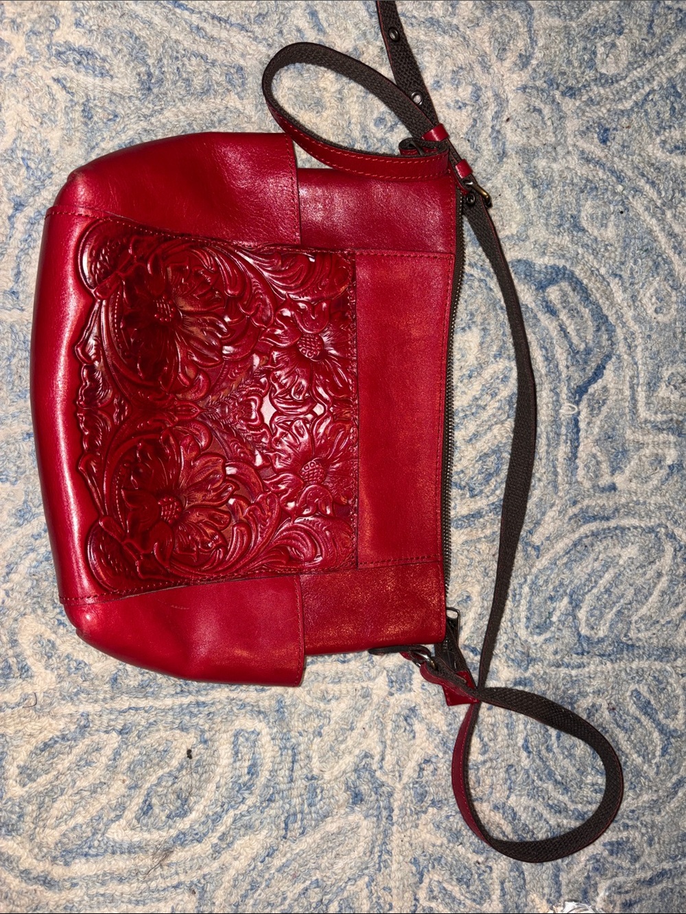 Patricia Nash Red Tooled Leather Crossbody Bag with Adjustable Strap. With Coin.